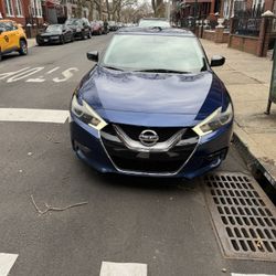 2016 Nissan Maxima