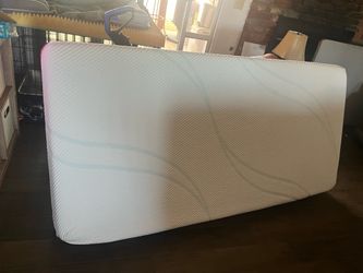Tempurpedic firm twin mattress