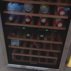 Wine Cooler With Dual Temperature 