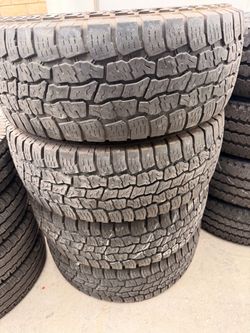275/65r18 cooper tires en Excelentes Conditiones de Vida las 4