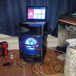 Voco Pro Karaoke Machine