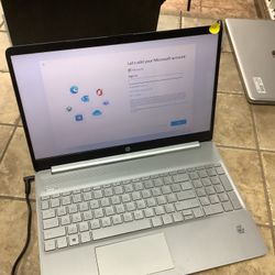 Hewlett-Packard laptop 15-DY1031WM