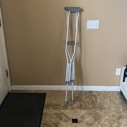 Crutches 