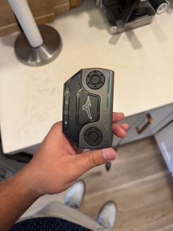 Mizuno m craft 4