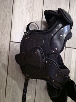 Xenith shoulder pads $100