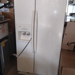 Kenmore Side By Side Refrigerator 