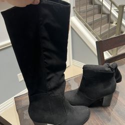 Women’s Boots 9.5