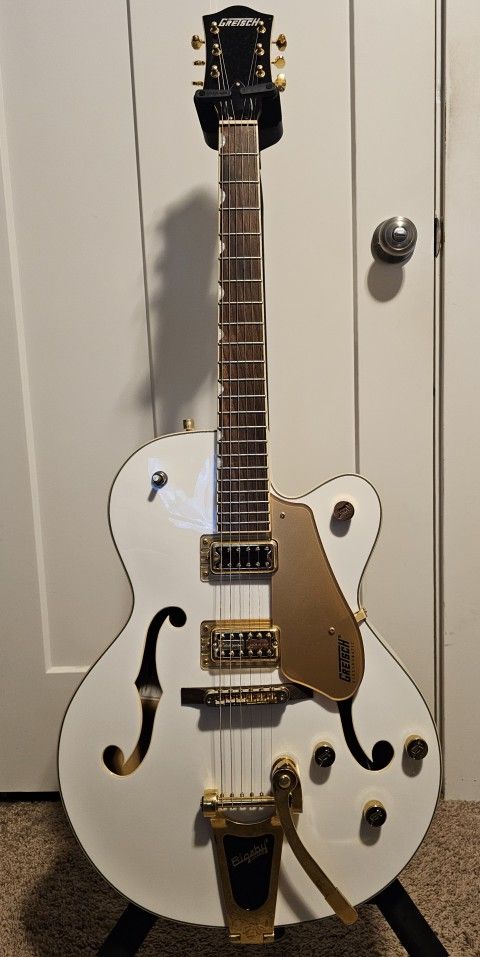 Gretsch Hollow Body Electric Guitar