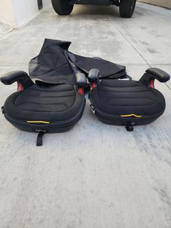 Used pe-perego made in italy black car booster seats
