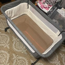 Babys Bassinet 