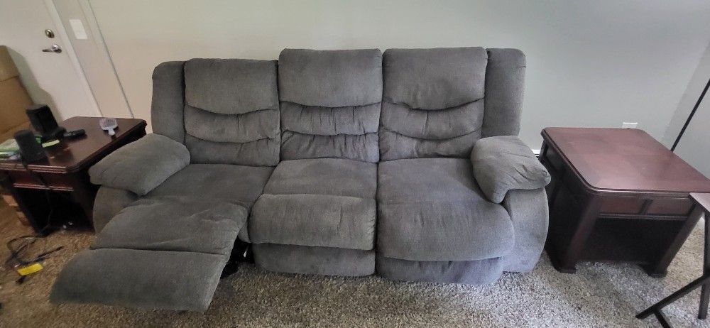 Reclining Sofa