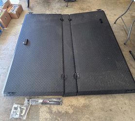 Diamondback Cargo Cover Ford F-150