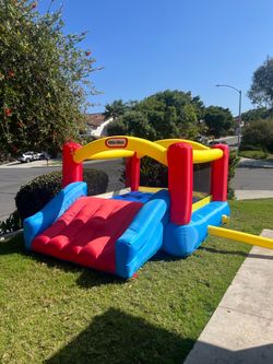 Little Tikes Jump and Slide Inflatable Bouncer