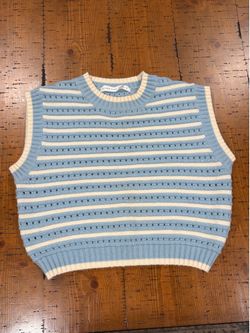 Altar’d State Sweater - Small