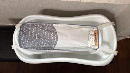 Baby Bathtub with Sling Insert
