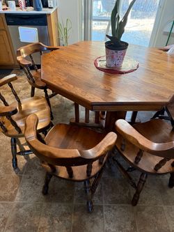 Wood Dining Table with 6 Chairs
