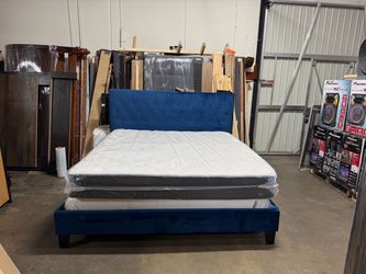 King bed $360