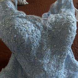 Quinceañera Or Sweet 16  Size M- Perfect Condition 