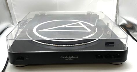 Audio Technica LP60 Stereo Turntable