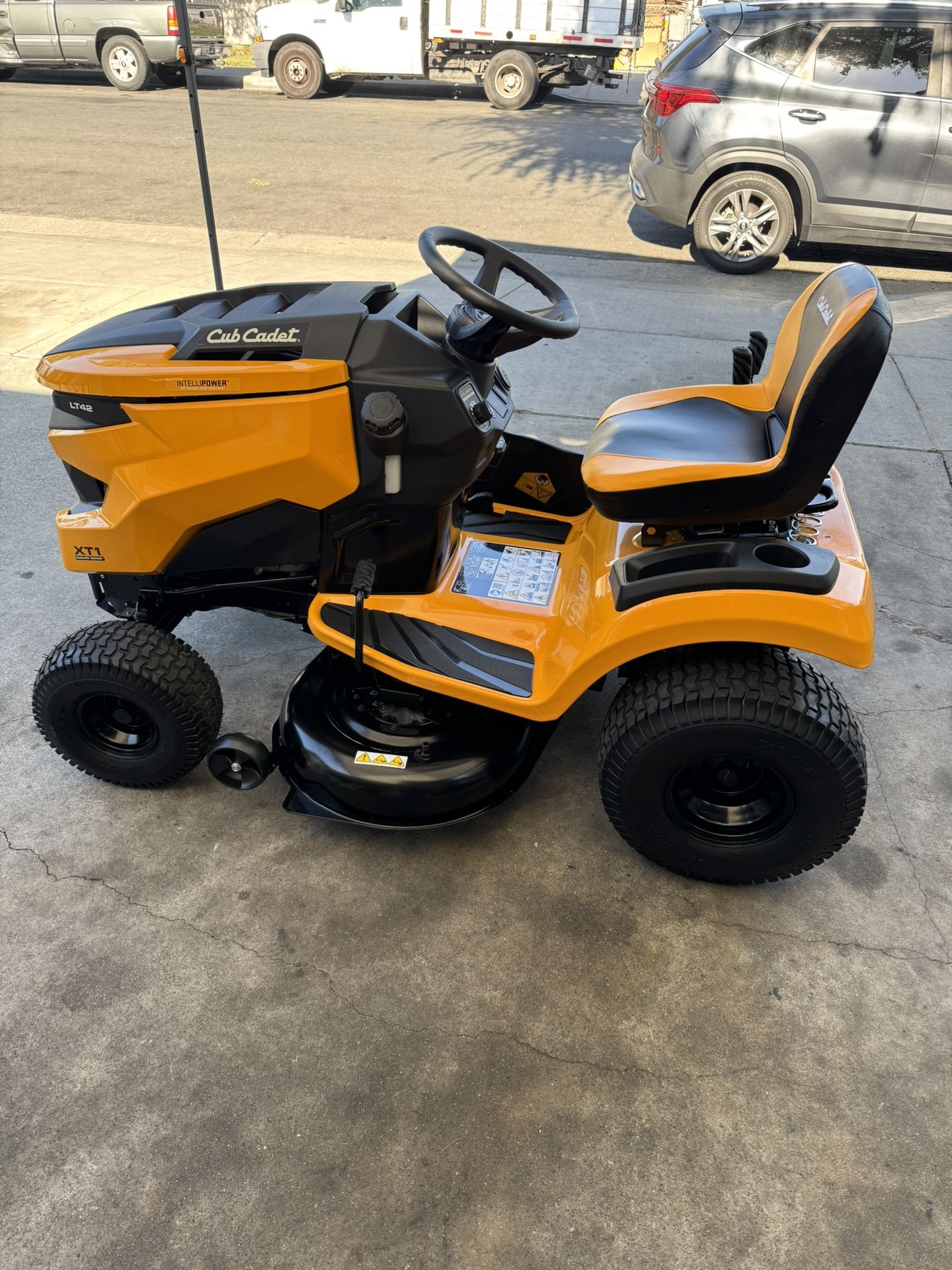 Cub Cadet XT1 Enduro LT 42 in. 547cc Engine with Intelli Power Hydrostatic Drive Gas Riding Lawn Tractor