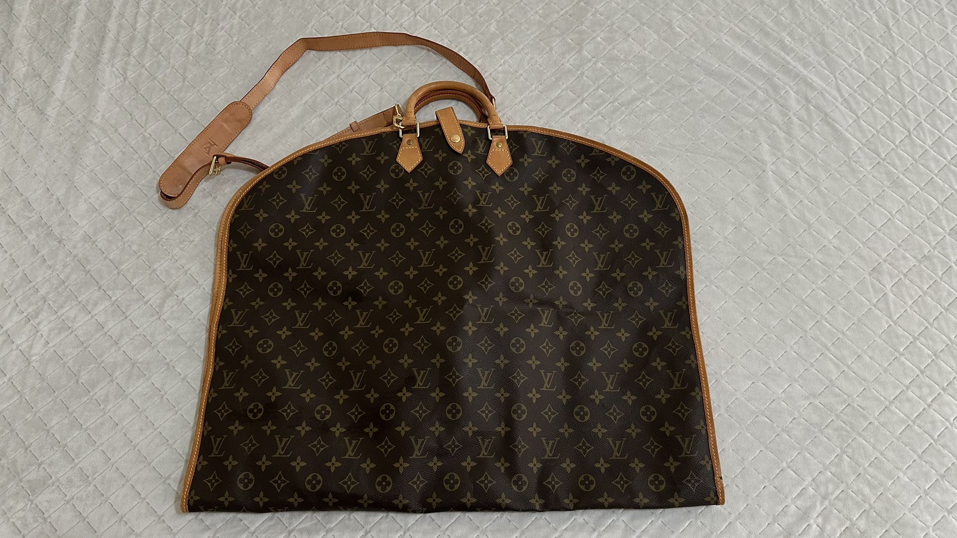 Louis Vuitton LV Monogram Garment Bag Collection 2000