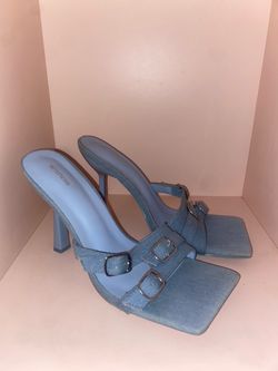 Denim Heels Size 10W,8M (Brand New)