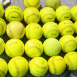 26 SOFTBALLS  🥎  $50