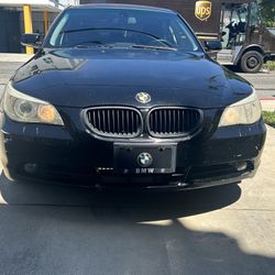 2004 BMW 545.i. Super Clean Car With No Problem Is Smoke Gack Is Pas 