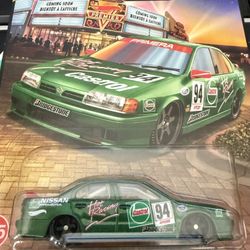 Hot Wheels Premium Boulevard 1994 Nissan Primera