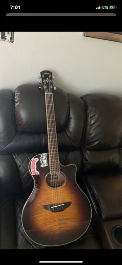 Yamaha guitar