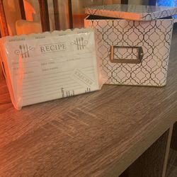 Fashion Resipe Box And Recipe Cards/dividers