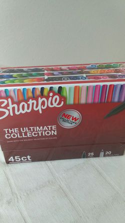 Sharpie the ultimate collection permanent Markers 45-Count. 25- fine point  and 20 ultra fine. for Sale in Lakewood, WA - OfferUp