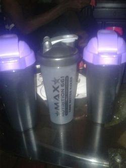 Max nutrition 661 blend bottles