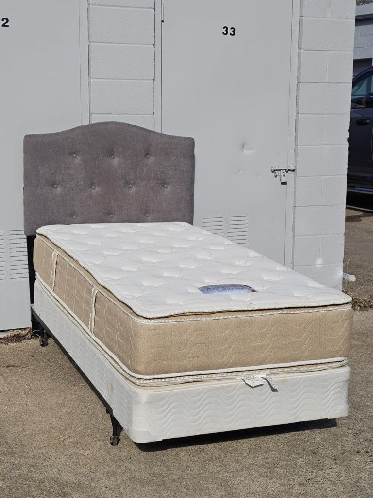 Twin Bed