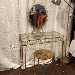 Urban Outfitters Wire Vanity