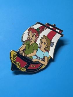 Peter And Wendy Disney Trading Pin 