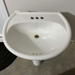 Cream/white Pedestal Sink