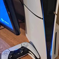 PS5  Like new ( just got in january switched to PC)