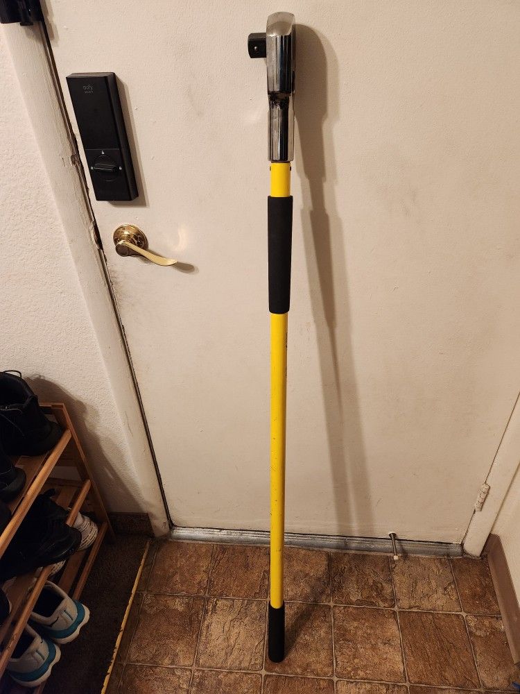 1" Drive Torque Wrench 