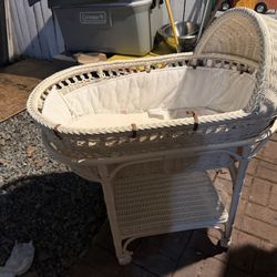 Wicker Bassinet 