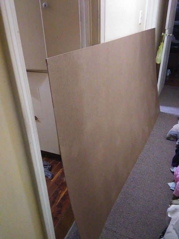 Backboard for cabinets