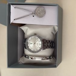 Three Piece Quartz’s 