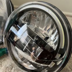 2PCS  DOT 7" Round LED Headlights Halo DRL With EMC