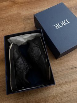 Dior B27 Uptown