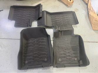 Jeep Grand Cherokee custom floor mats