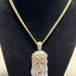 Solid Cuban Chain With Diamond Pendant.