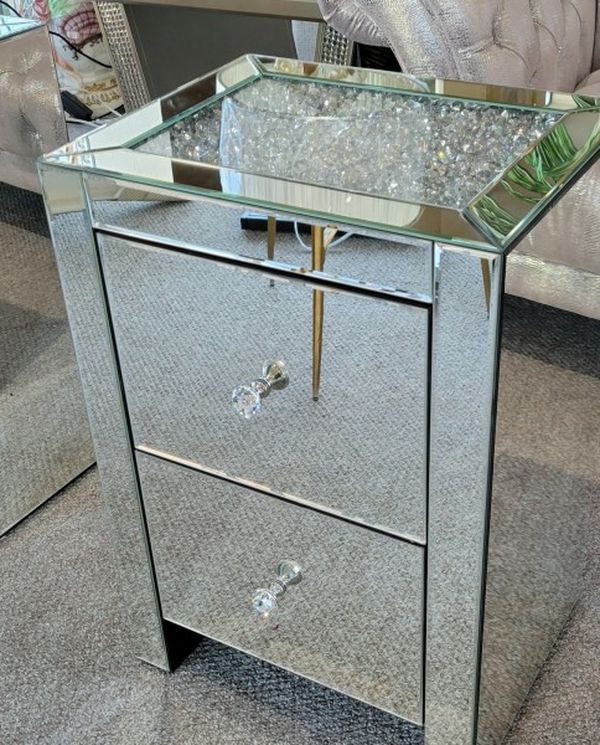 Mirrored Accent Table (Nightstand)