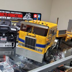 Tamiya R/C 1/14 Globeliner Semi + MFC-01 LED Light & Sound Unit + Bruder Trailer