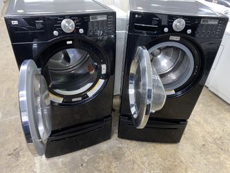 LG set washer and dryer gas good condition we delivery
