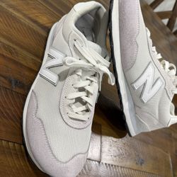 Men’s New Balance Sneakers Size 12